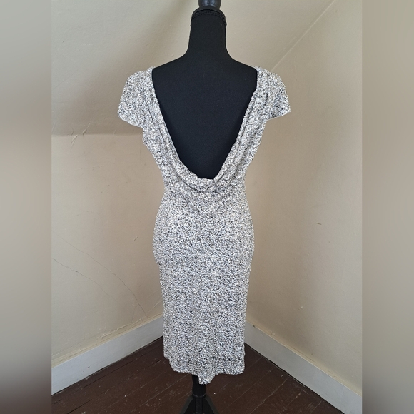 Badgley Mischka White Silver Gold Swank Sequin Sheath Open Back Dress Size 10 - Picture 5 of 15